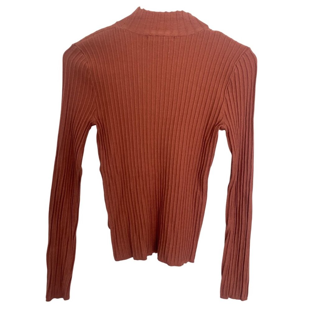 Forever 21 Womens Rust Ribbed Mock Neck Layering Top S Lightweight Fitted Spring - Picture 2 of 3